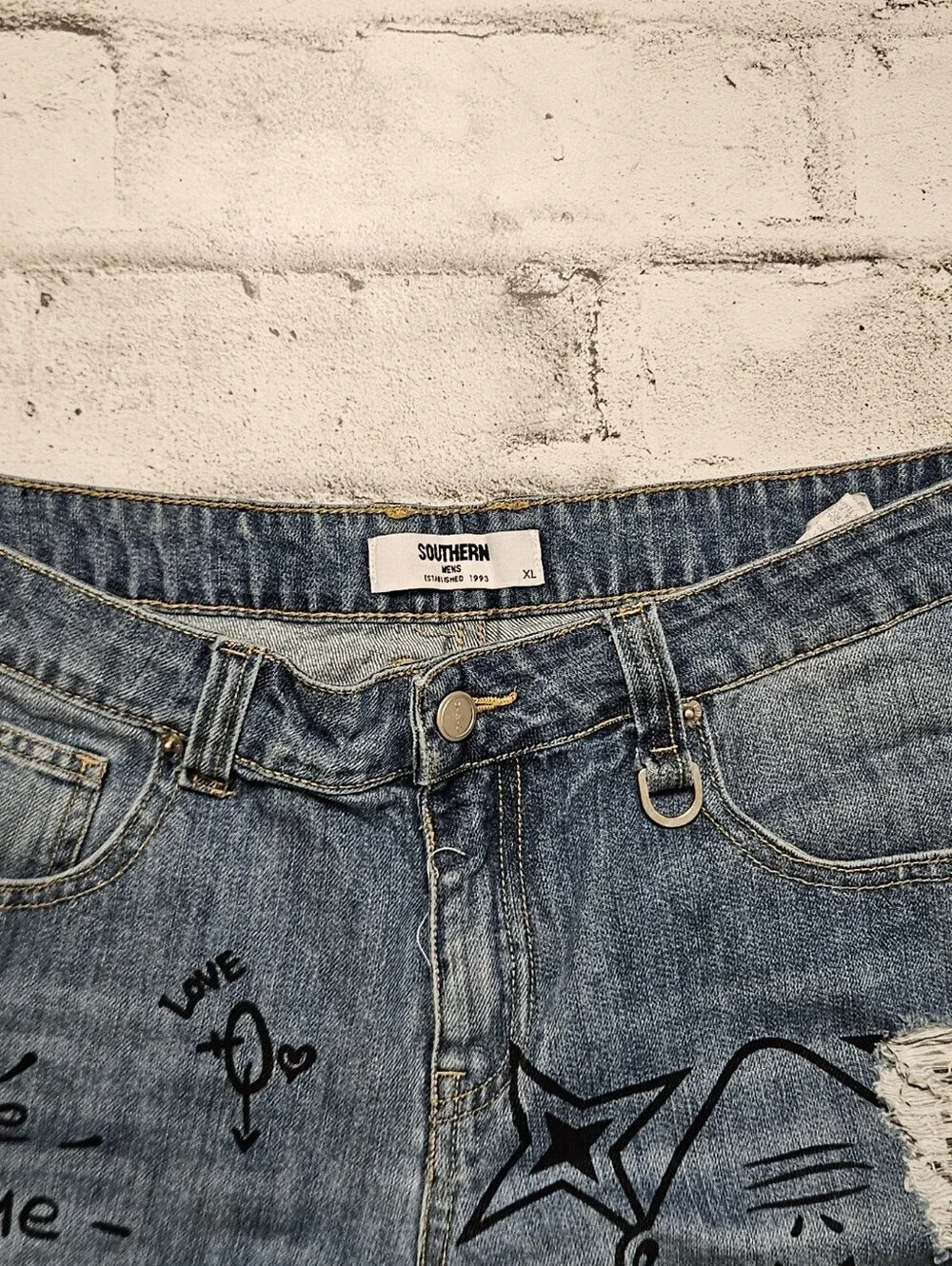 Distressed Graphic Denim Shorts Y2K Streetwear Raw Hem XL